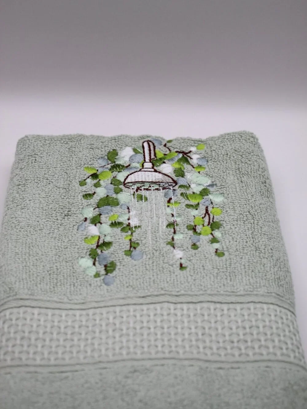 2 Pcs Embroidered Eucalyptus Leaves Hand Towels for Bathroom